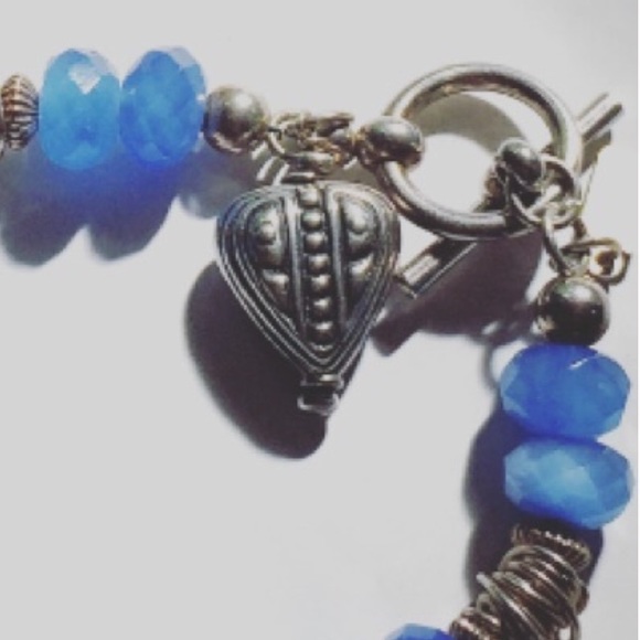 Handmade Chalcedony & Sterling Silver Bracelet - Picture 4 of 4